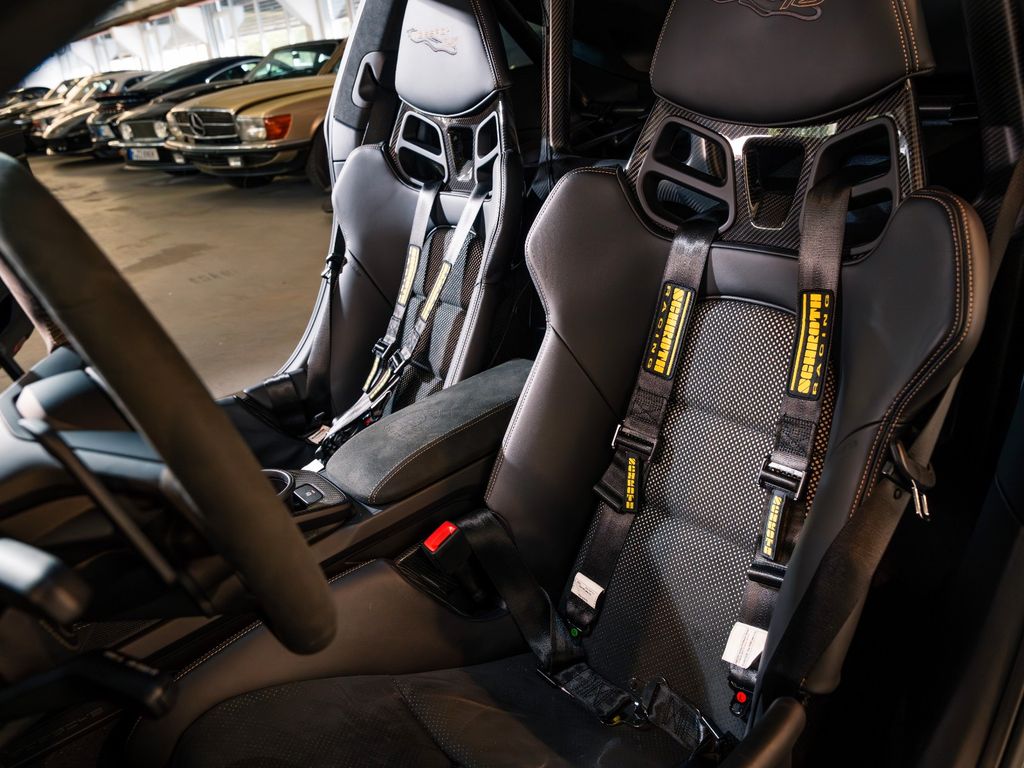 Porsche 992 2024