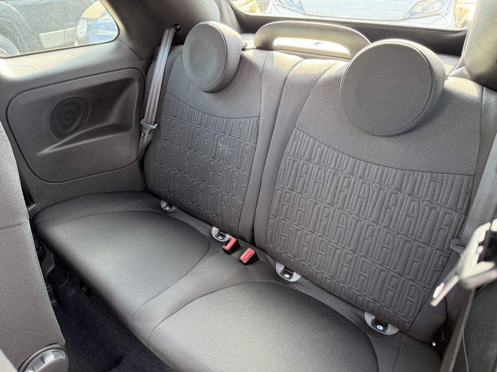 Fiat 500C 2024
