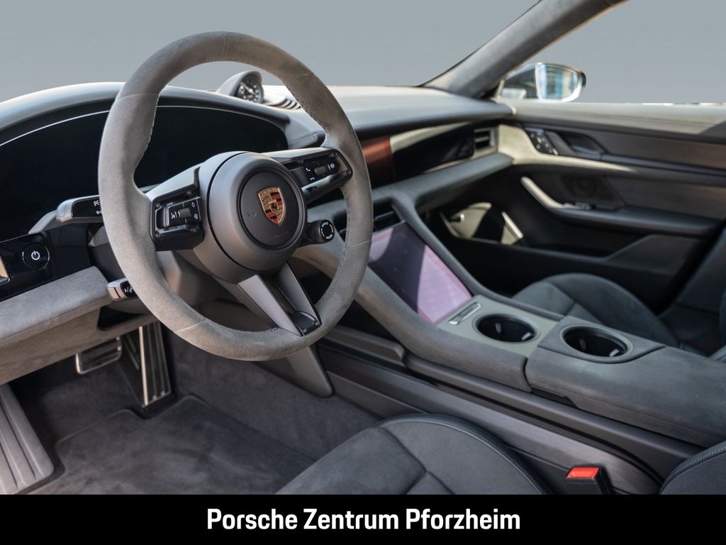 Porsche Taycan 2023