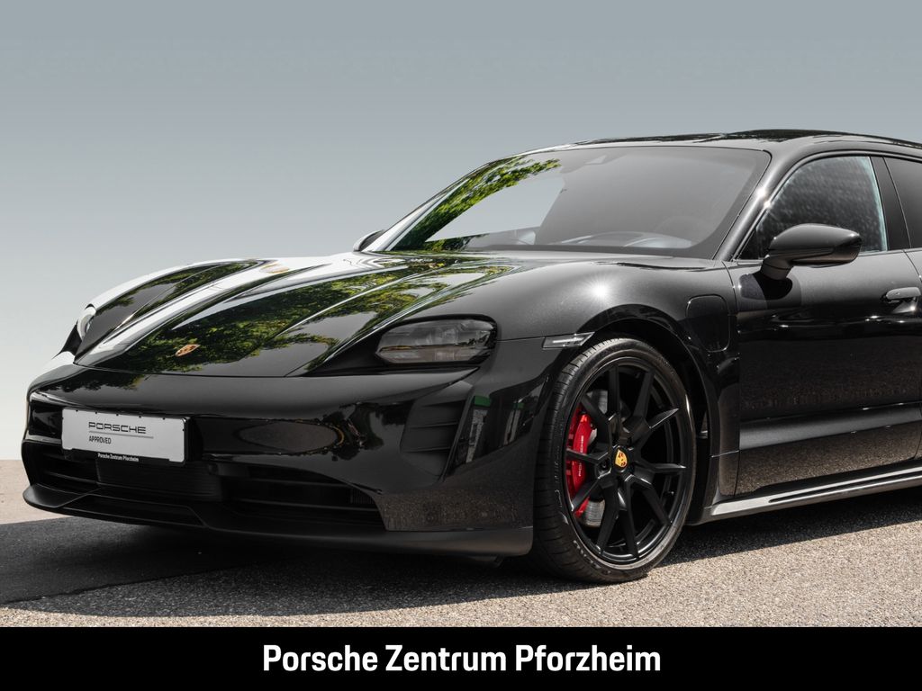 Porsche Taycan 2023
