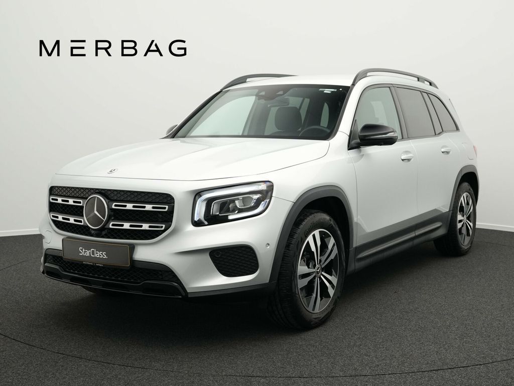 Mercedes-Benz GLB 220 2023