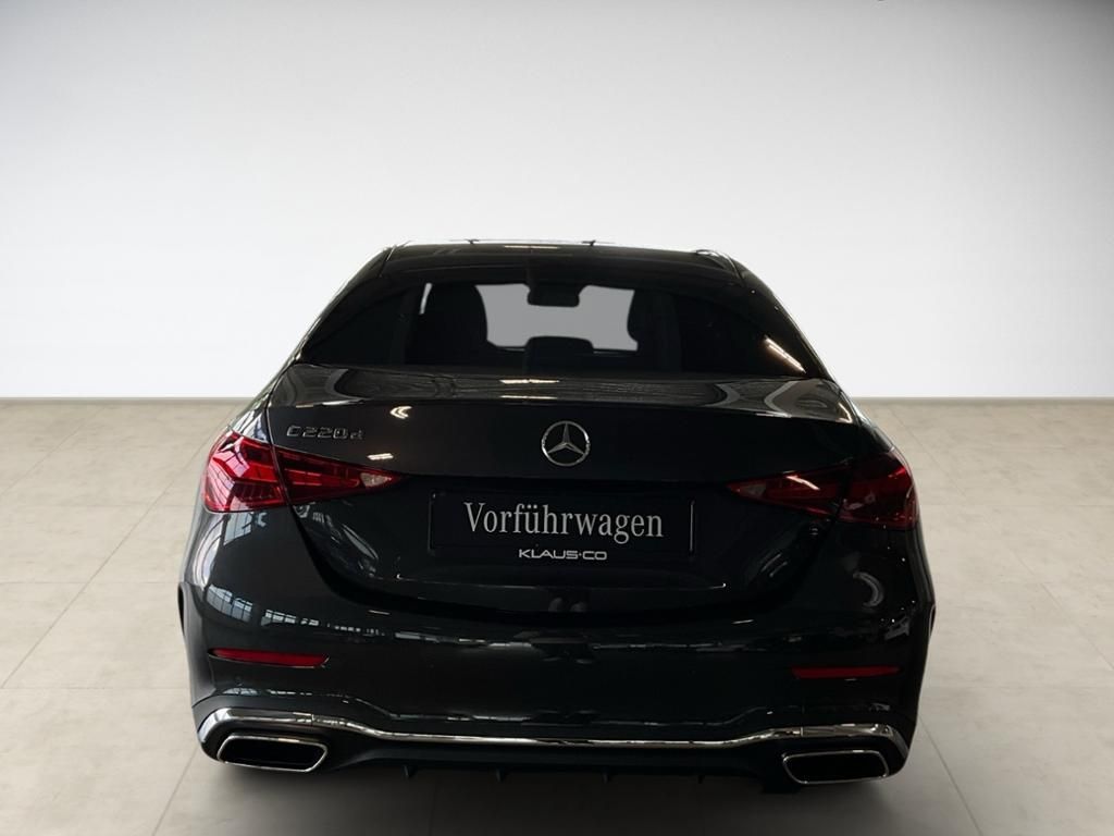Mercedes-Benz C 220 2025