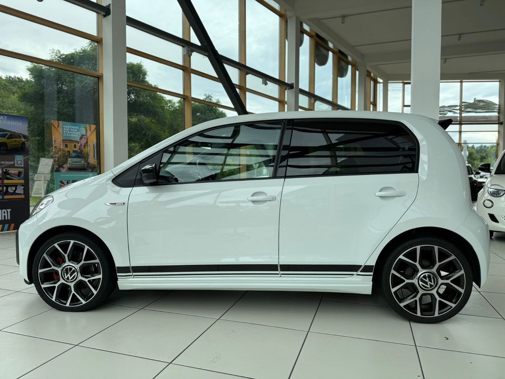 Volkswagen up! 2021