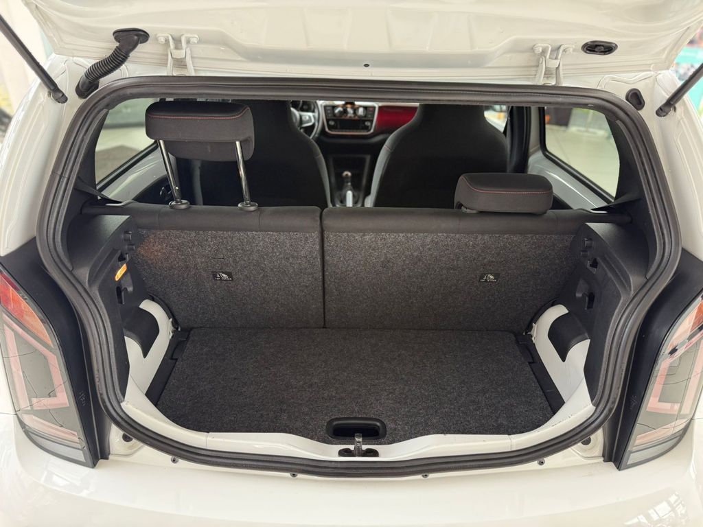 Volkswagen up! 2021