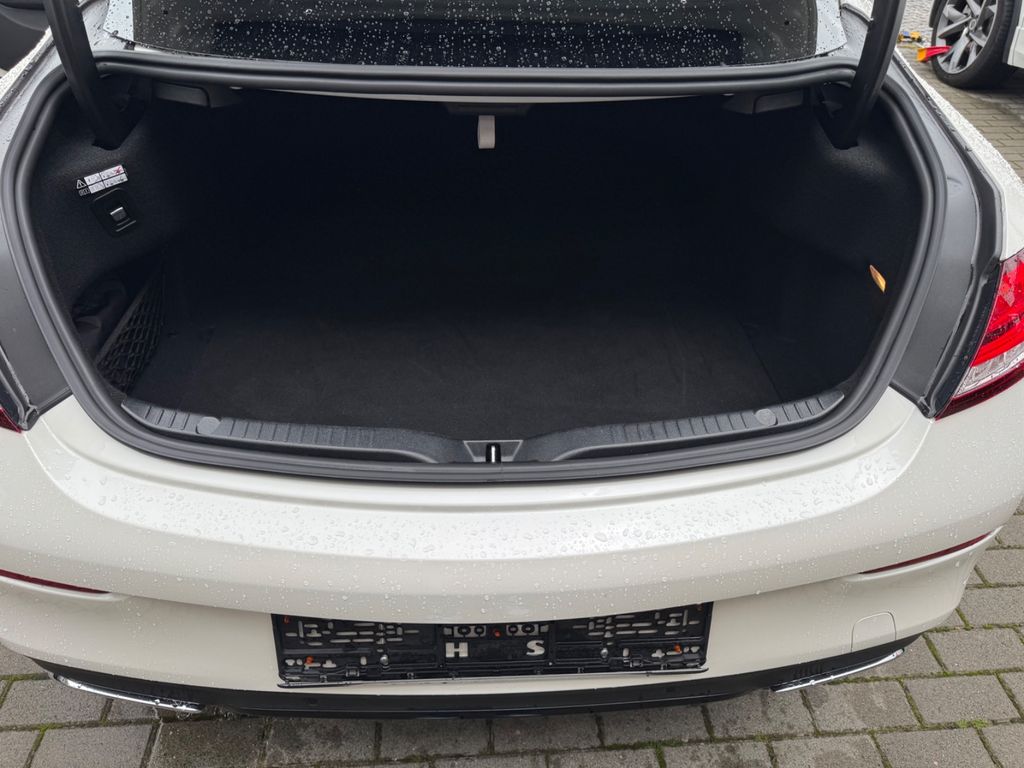 Mercedes-Benz C 300 2021