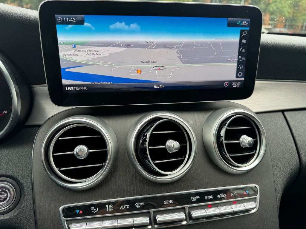 Mercedes-Benz C 300 2021