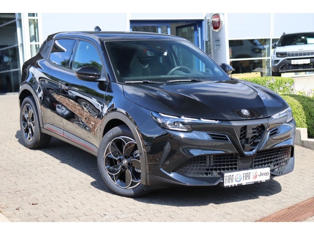 Alfa Romeo Junior 2025