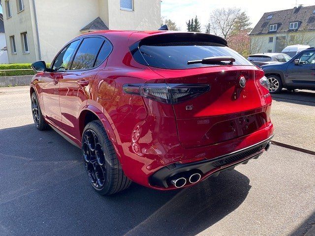 Alfa Romeo Stelvio 2023