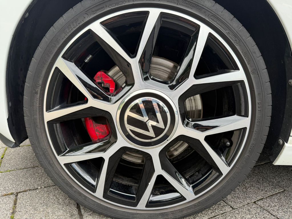 Volkswagen up! 2021