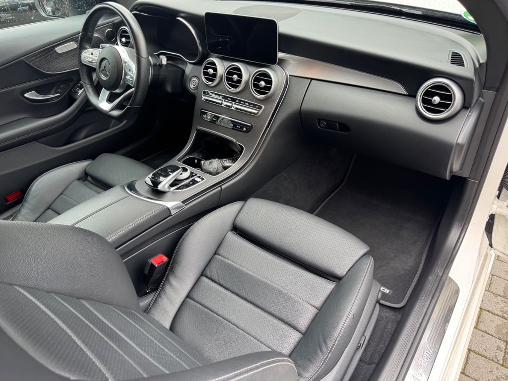 Mercedes-Benz C 300 2021