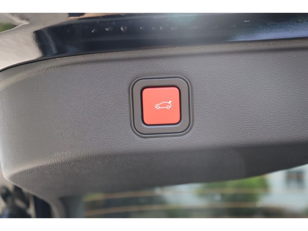 Alfa Romeo Junior 2025