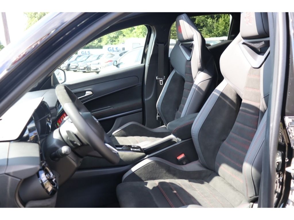 Alfa Romeo Junior 2025