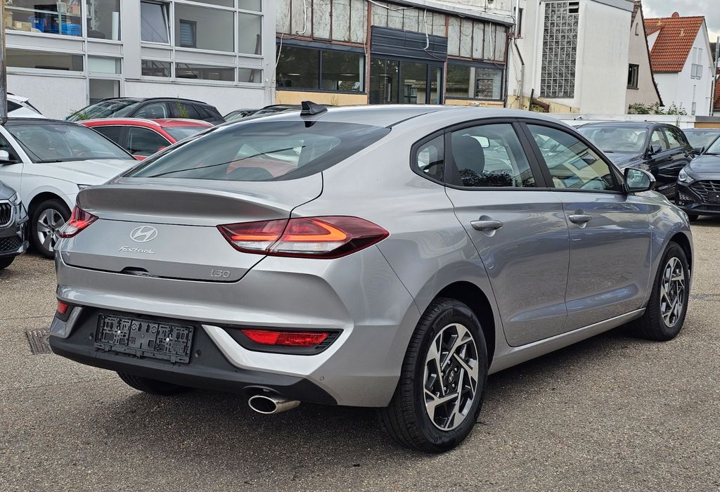 Hyundai i30 2025