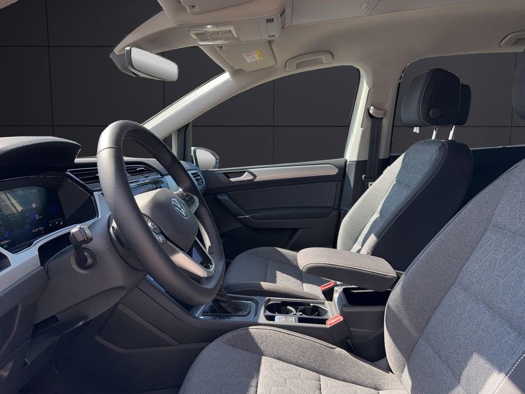 Volkswagen Touran 2023