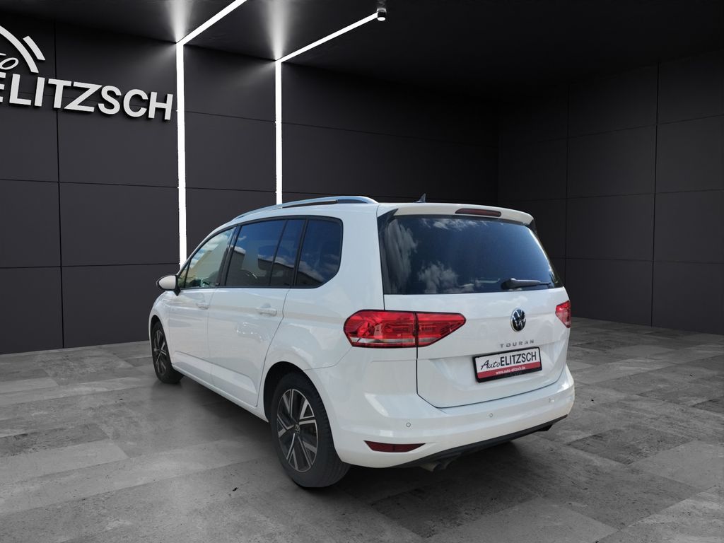 Volkswagen Touran 2023