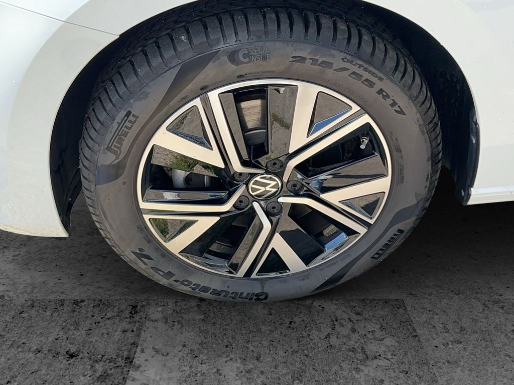 Volkswagen Touran 2023