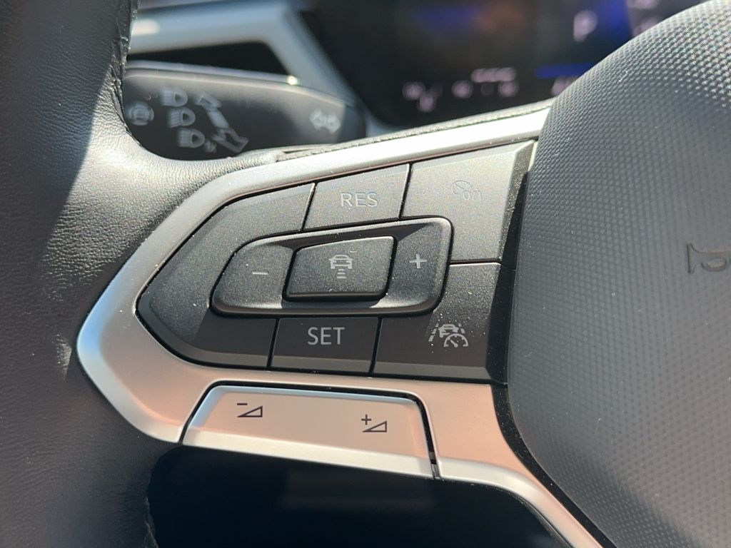 Volkswagen Touran 2023