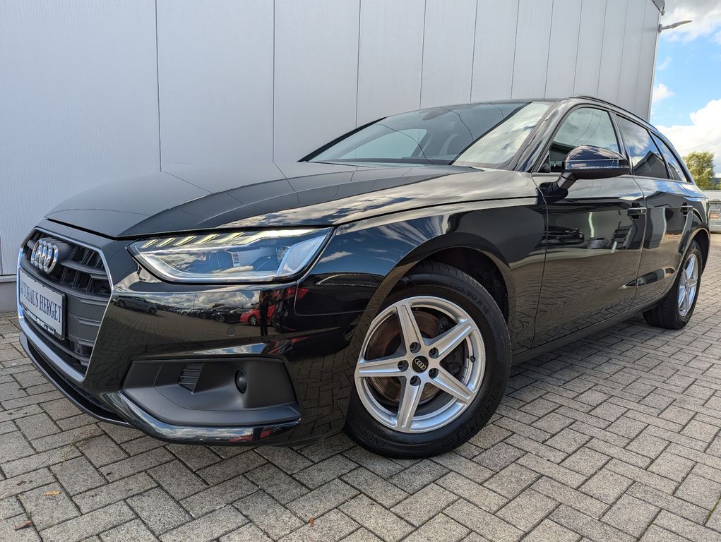 Audi A4 2022