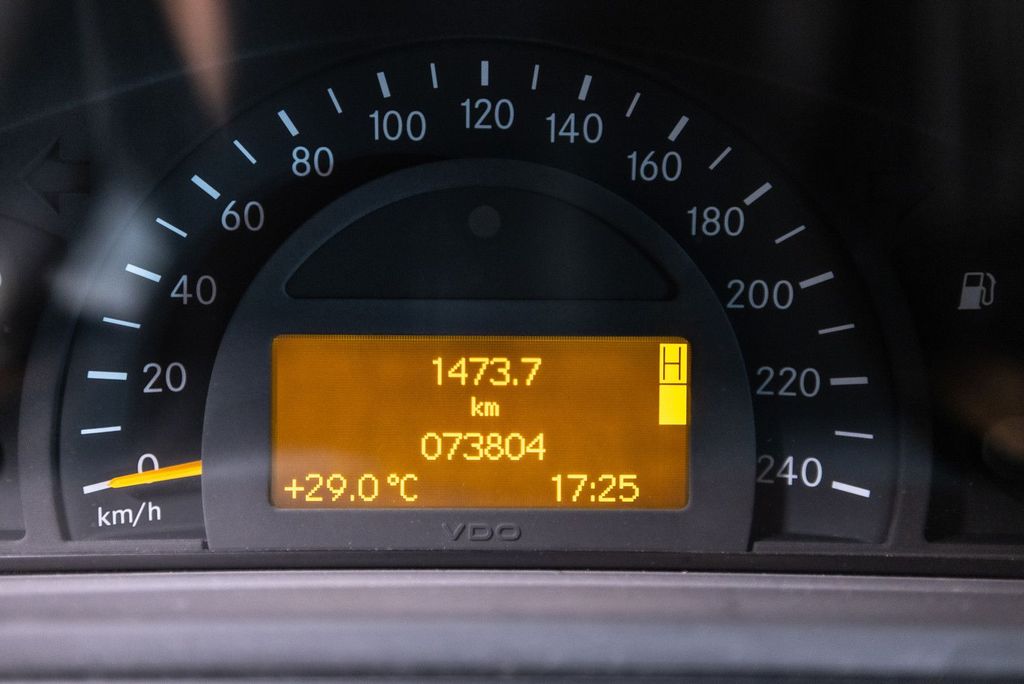 Mercedes-Benz G 500 2005