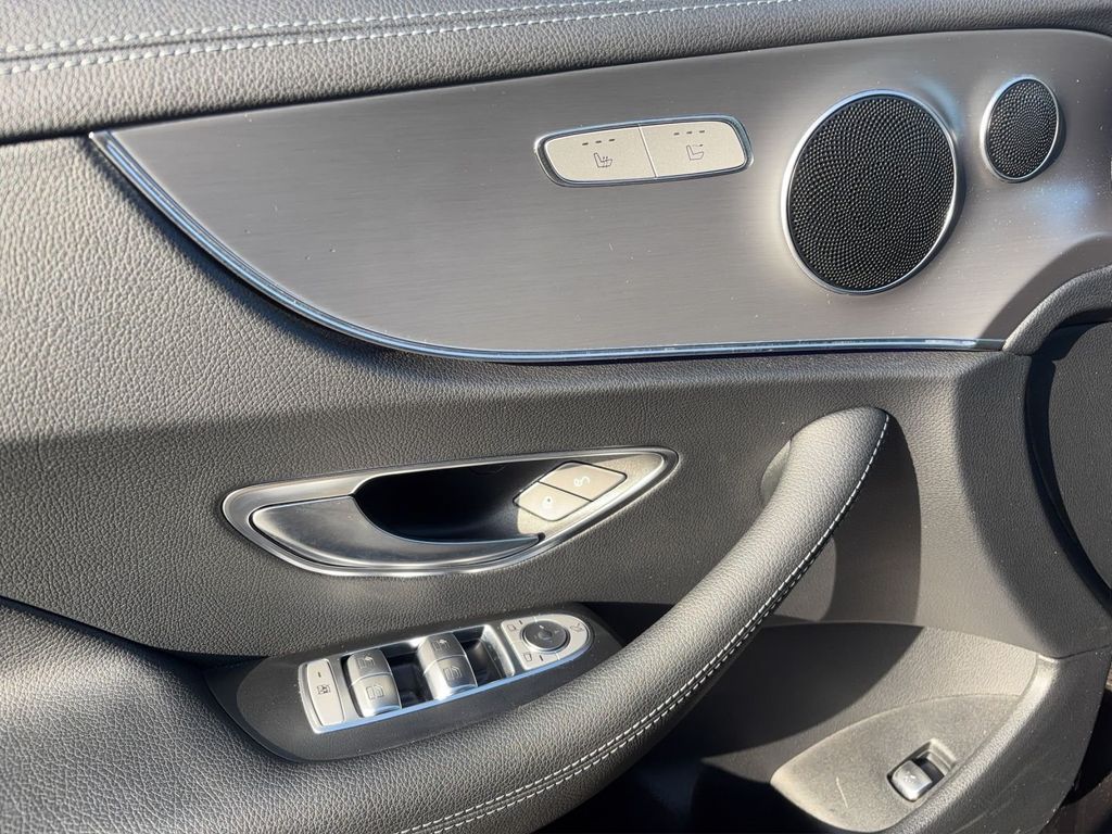 Mercedes-Benz E 300 2022