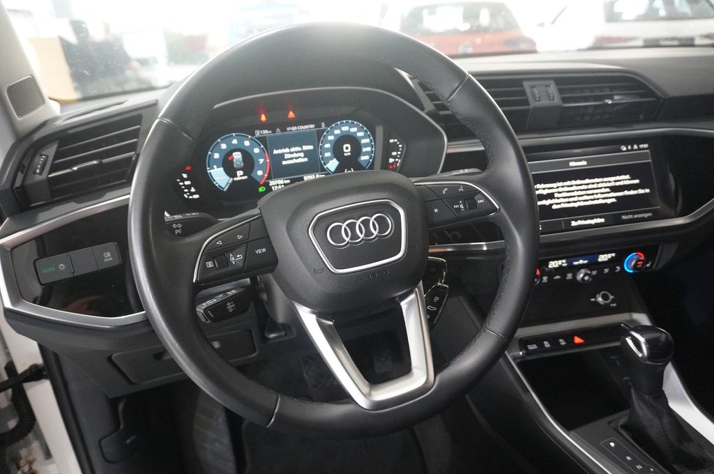 Audi Q3 2023