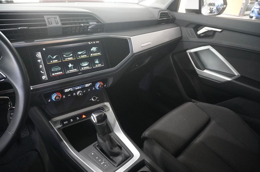 Audi Q3 2023