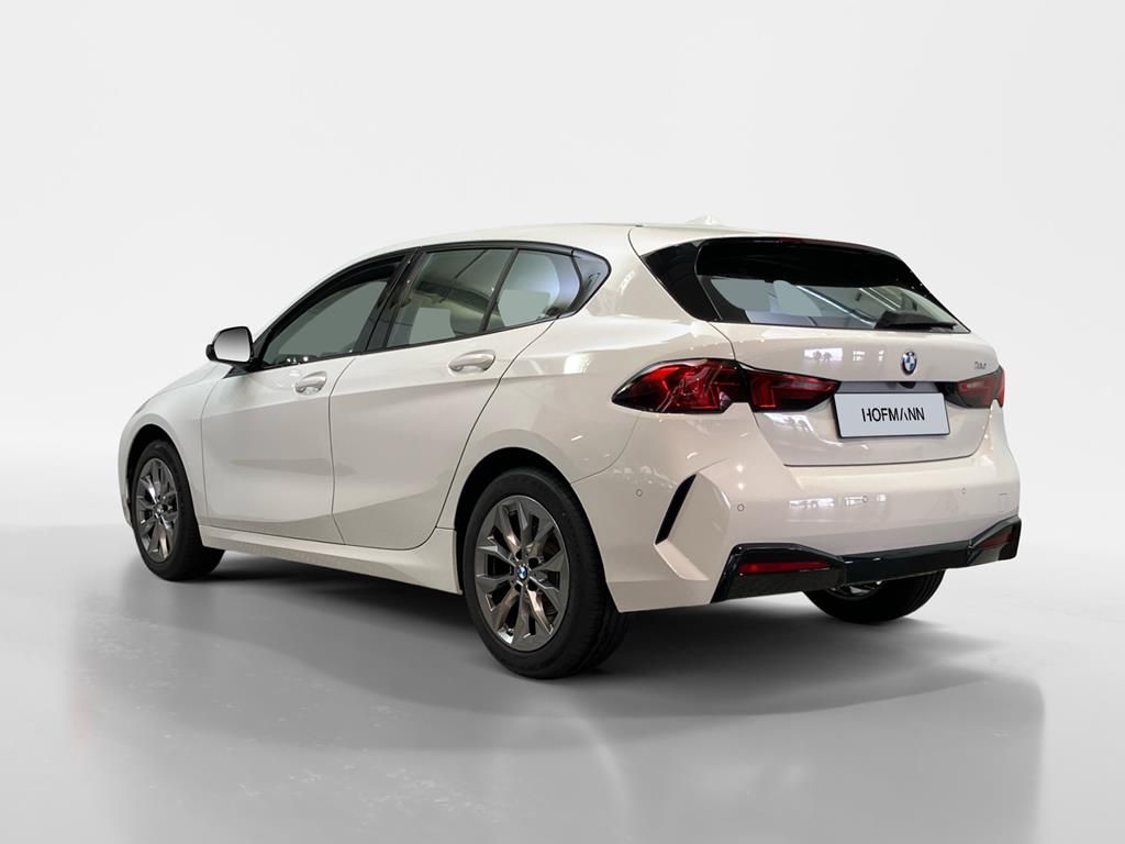 BMW 120 2024