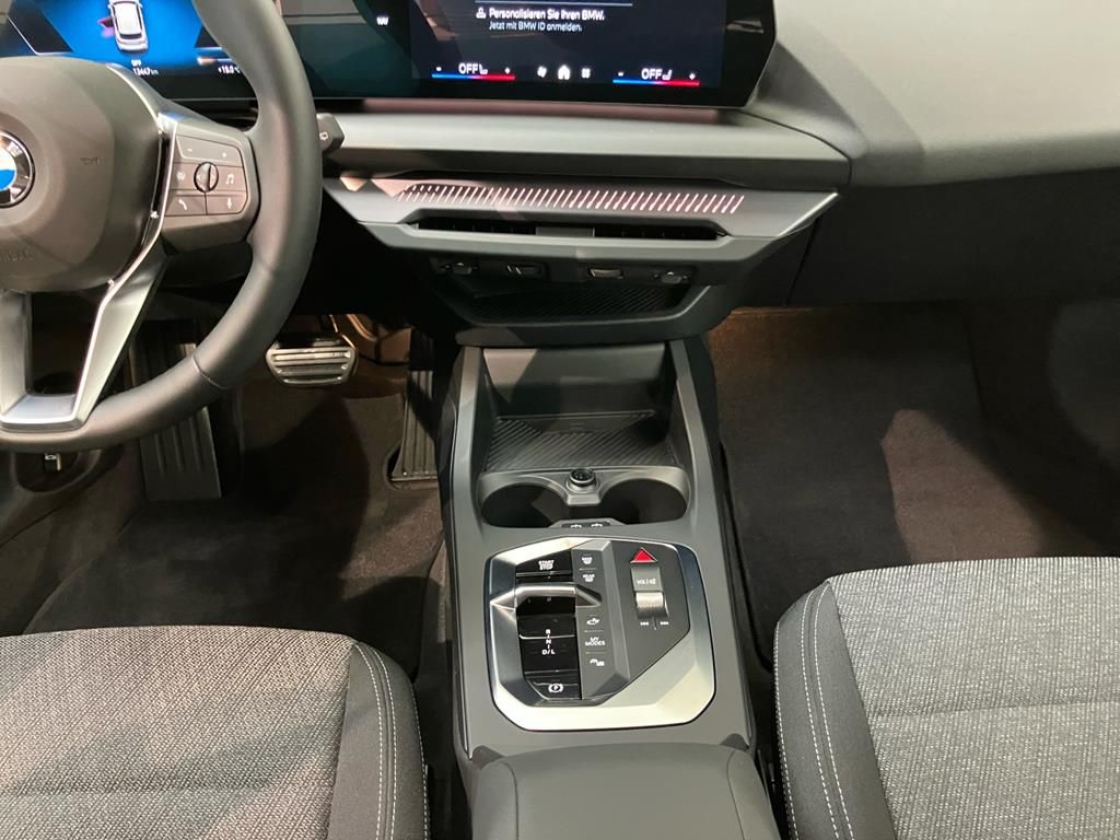 BMW 120 2024