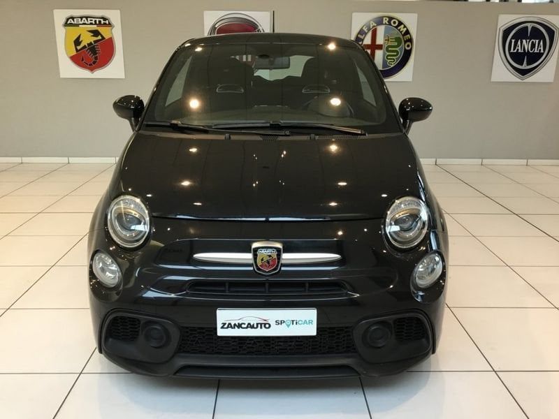Abarth 595 2021