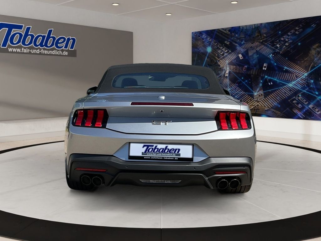 Ford Mustang 2025