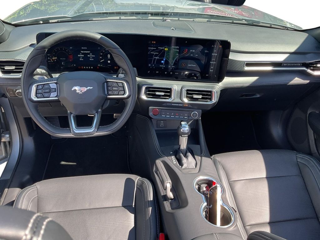 Ford Mustang 2025