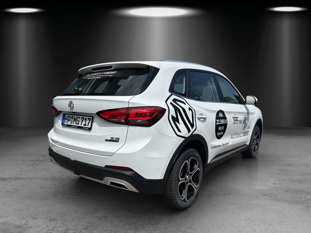 MG ZS 2025
