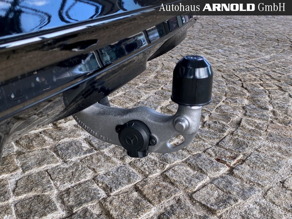 Mercedes-Benz EQE SUV 2024