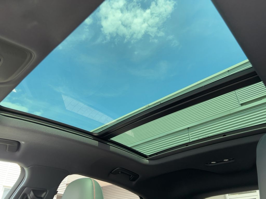 Audi SQ8 e-tron 2025