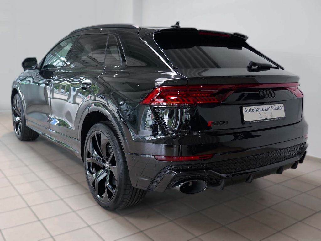 Audi RSQ8 2024