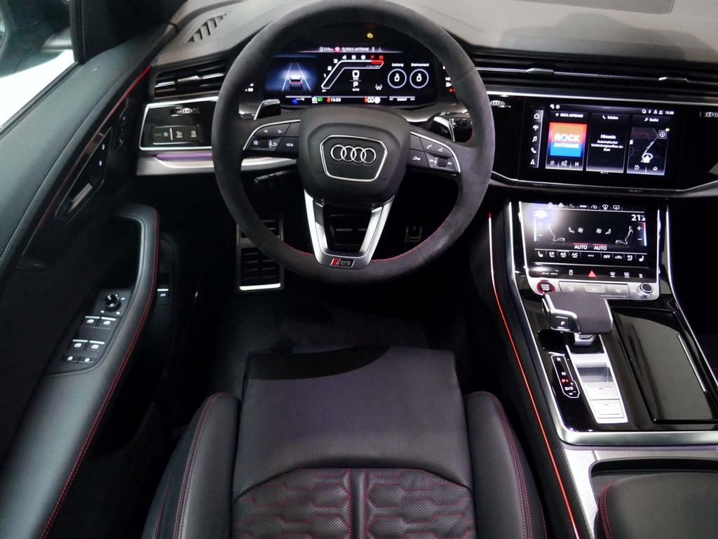 Audi RSQ8 2024