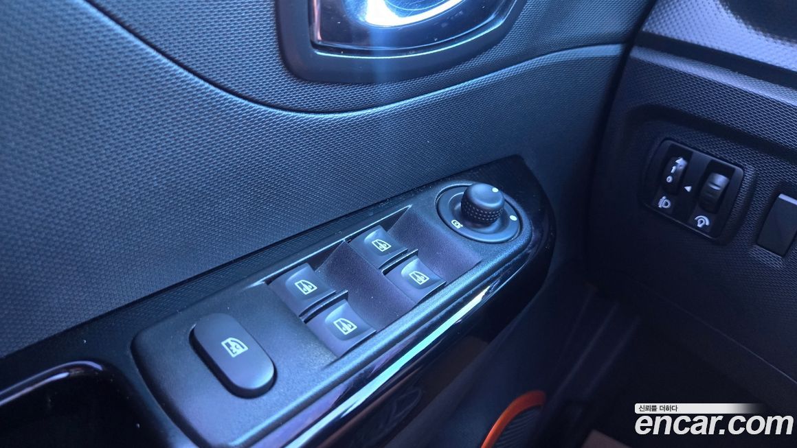 Renault-KoreaSamsung QM3 2015