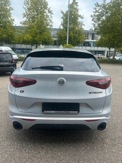 Alfa Romeo Stelvio 2021