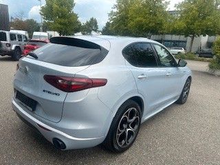 Alfa Romeo Stelvio 2021