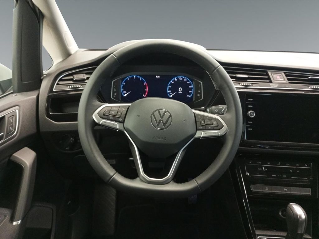 Volkswagen Touran 2024