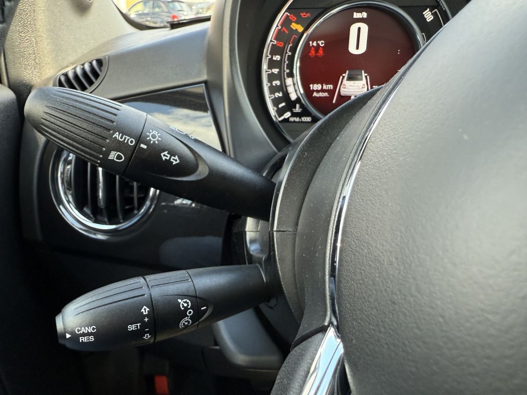 Fiat 500C 2024