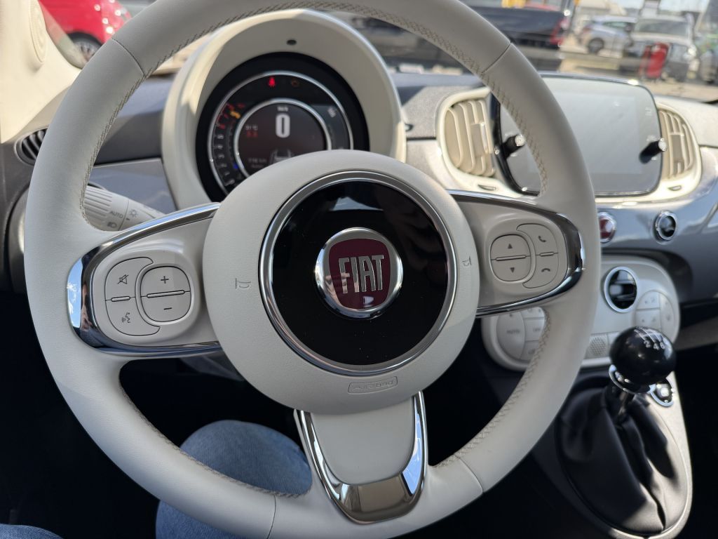 Fiat 500C 2024