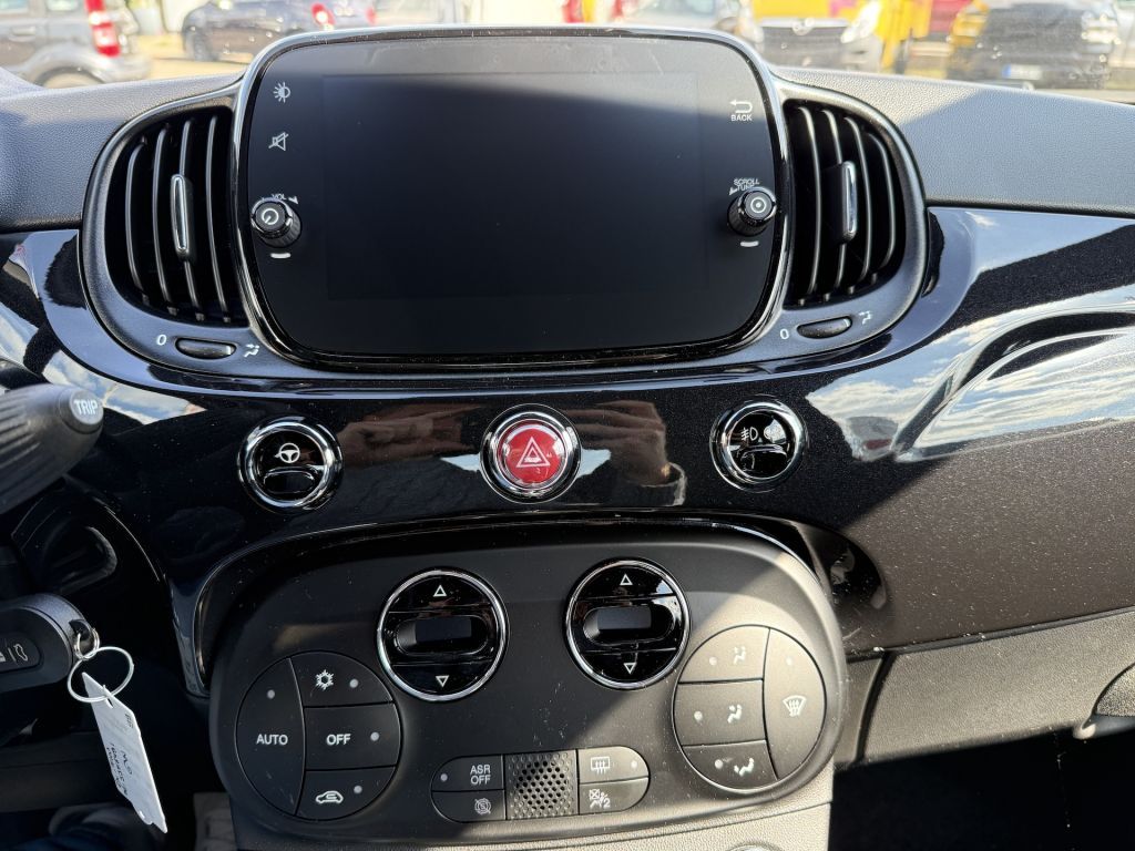 Fiat 500C 2024