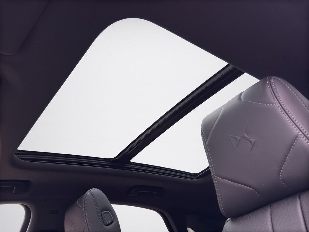 DS Automobiles DS7 (Crossback) 2024