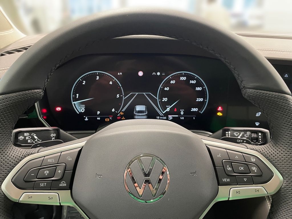 Volkswagen Touareg 2025