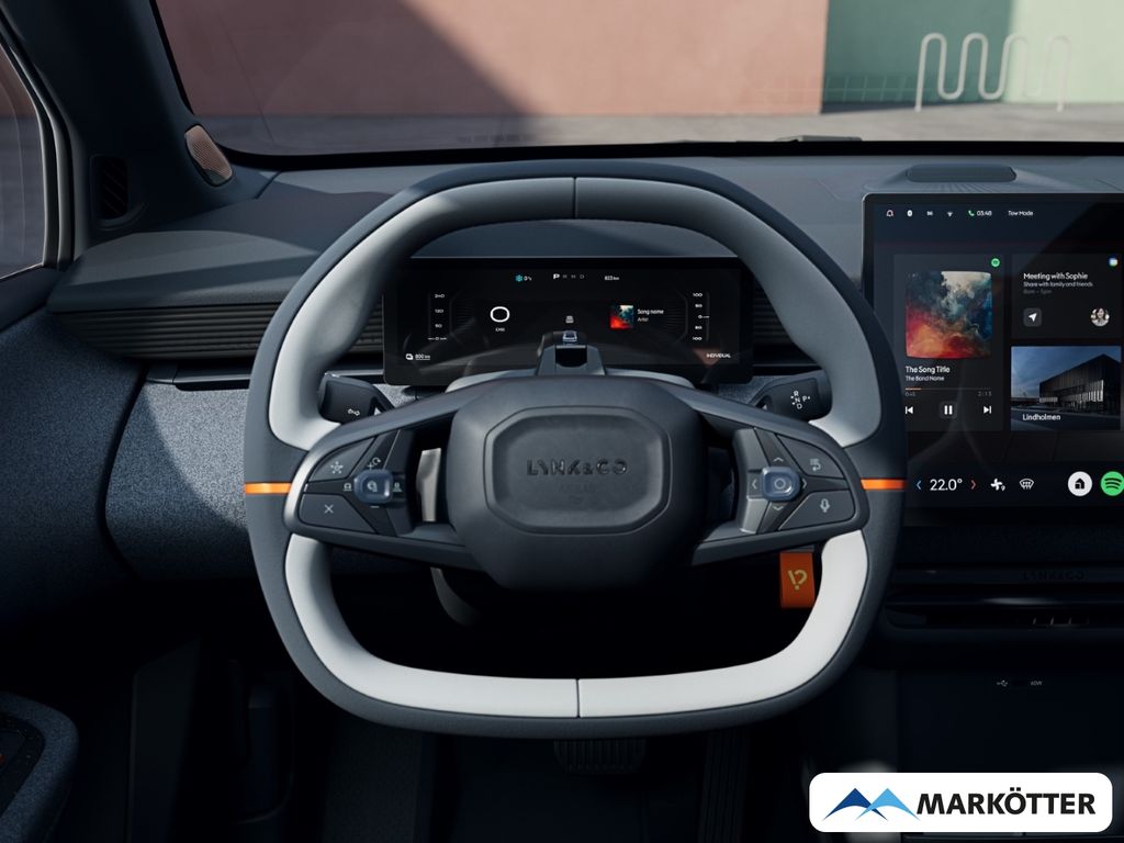 Lynk&amp;Co 02