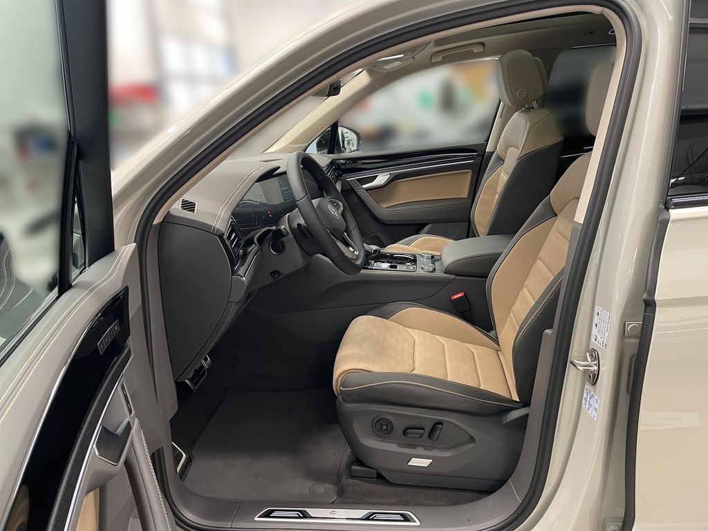 Volkswagen Touareg 2025