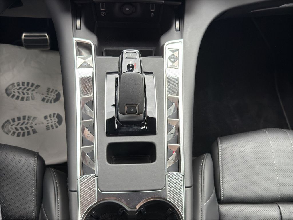 DS Automobiles DS7 (Crossback) 2024