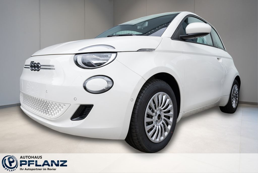 Fiat 500 2023
