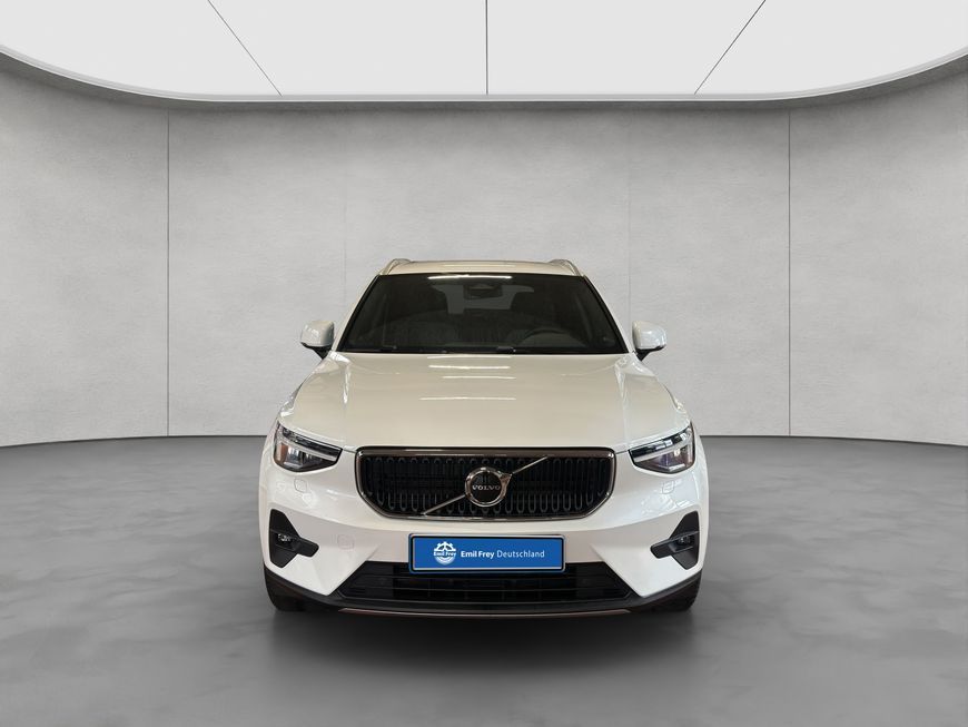 Volvo XC40 2024
